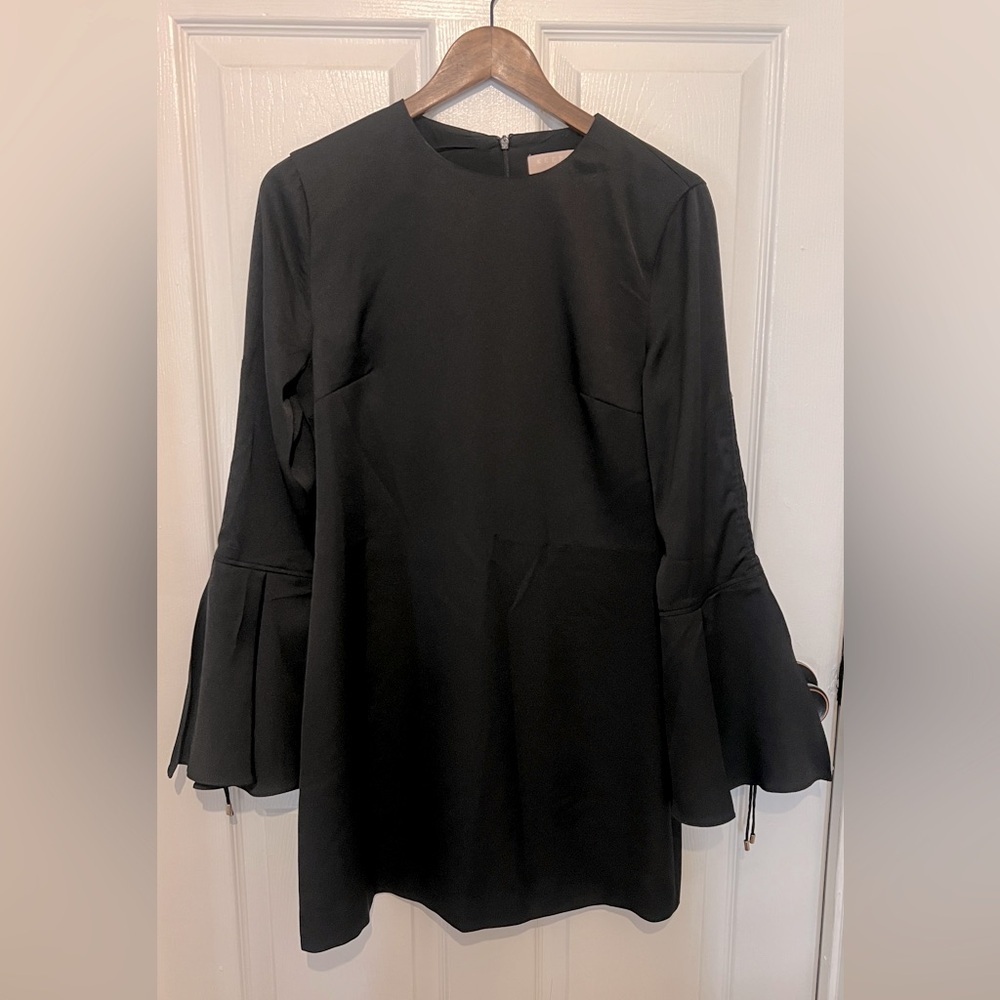 KEEPSAKE Women's Black Chandelier Long Bell Sleeve Mini Dress Size L NEW
